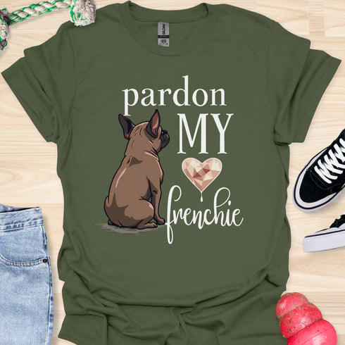 Pardon my frenchie - V3 - Brown Shy Innocent T-Shirt